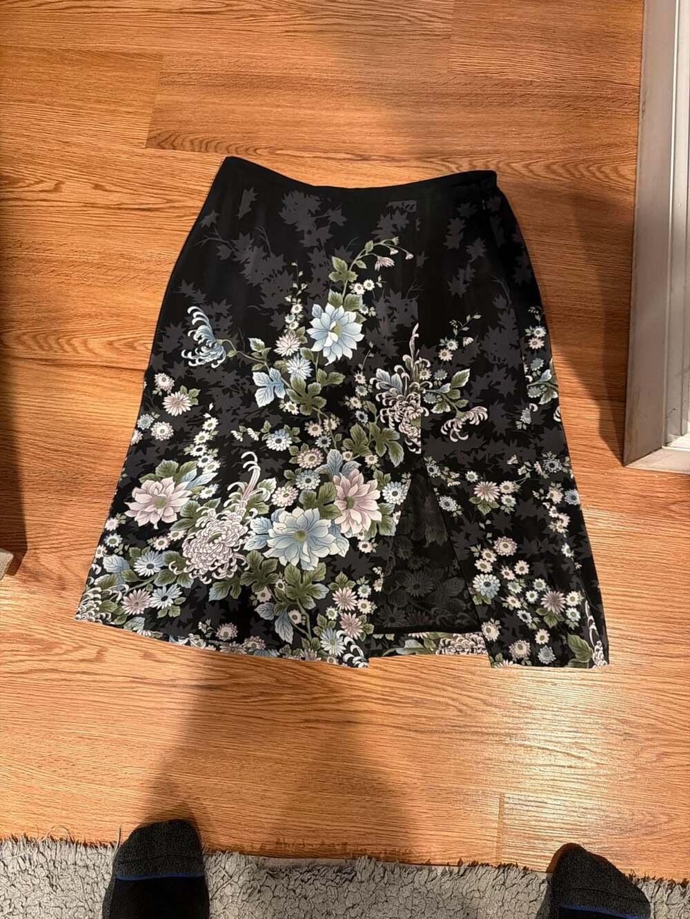 Identity by Lord & Taylor 100% Silk Floral Midi Skirt with Slit Size 2